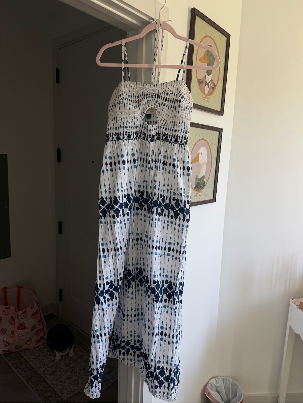 Universal Thread White and Navy Tie-Dye Maxi Dress